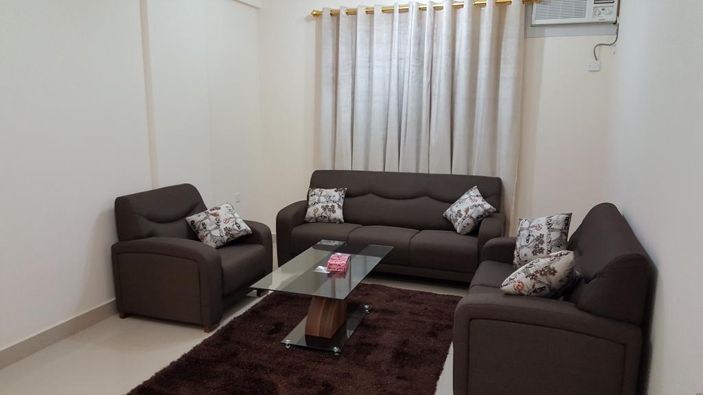 Golden Seasons Furnished Apartment Salalah Exterior photo